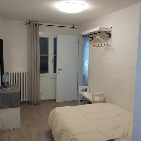 アパート Lary&giu